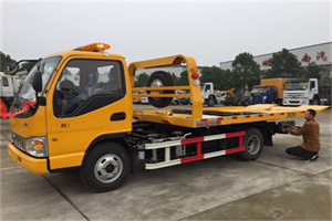 海曙区哪里有拖车服务